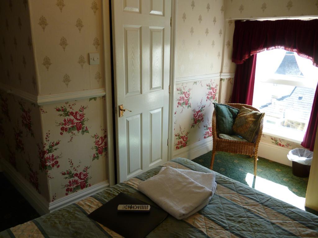 Weybourne Guest House Тенбі Номер фото