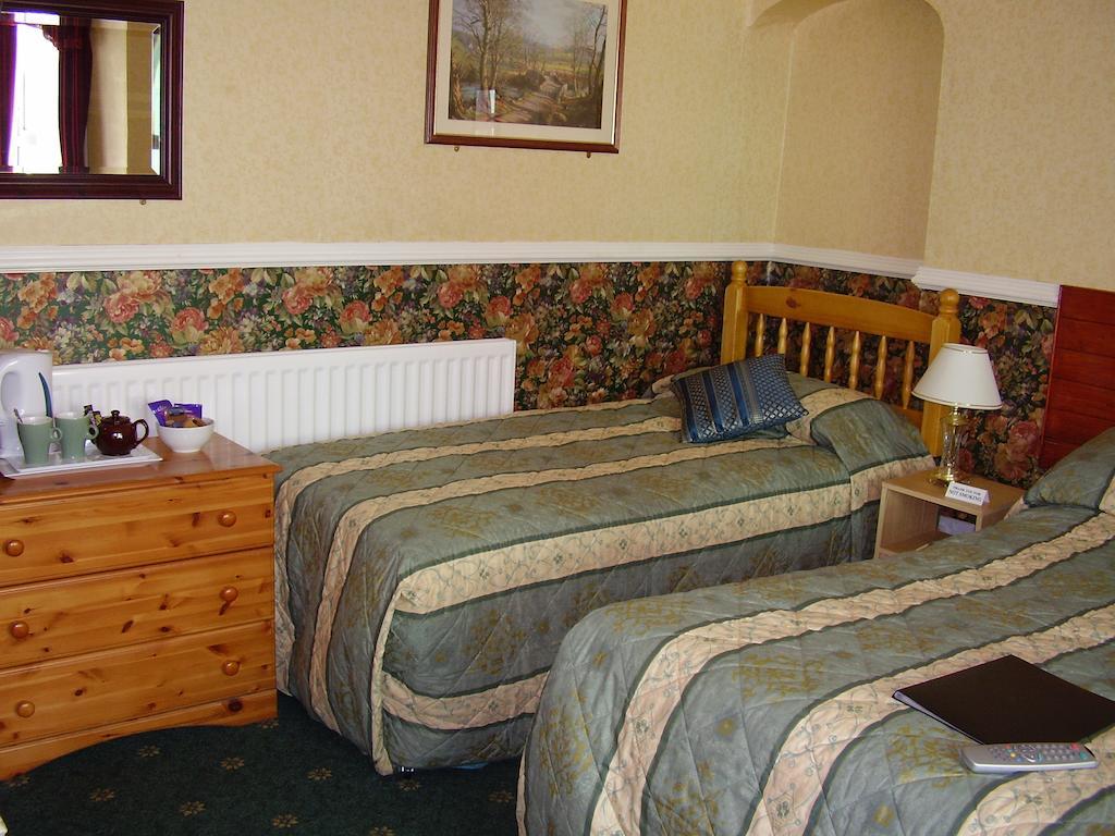 Weybourne Guest House Тенбі Номер фото